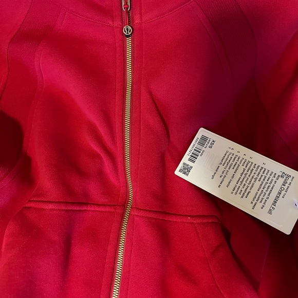 Lululemon scuba CNY dark red - Picture 3 of 6